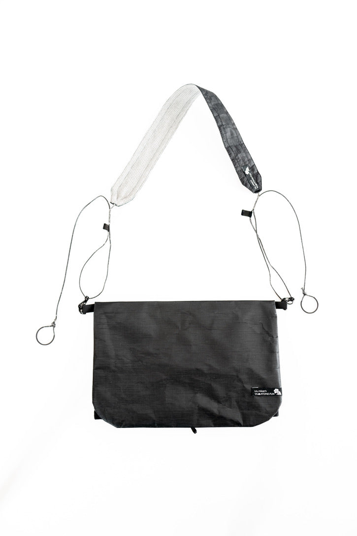 Hikerのためのギミック満載【U.L. FUN Sacoche】