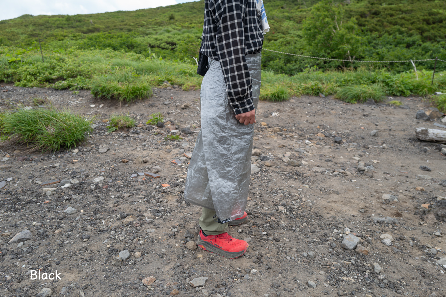 レインパンツでもレインスカートでもない、気軽に履ける超軽量【U.L. FUN Culotte】