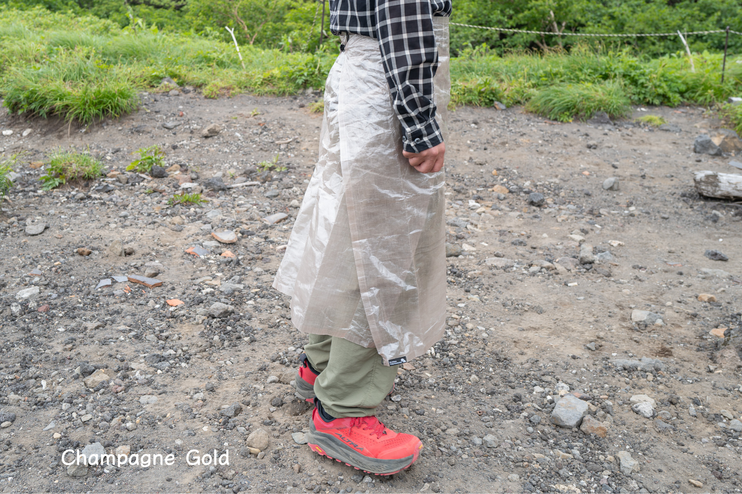 レインパンツでもレインスカートでもない、気軽に履ける超軽量【U.L. FUN Culotte】
