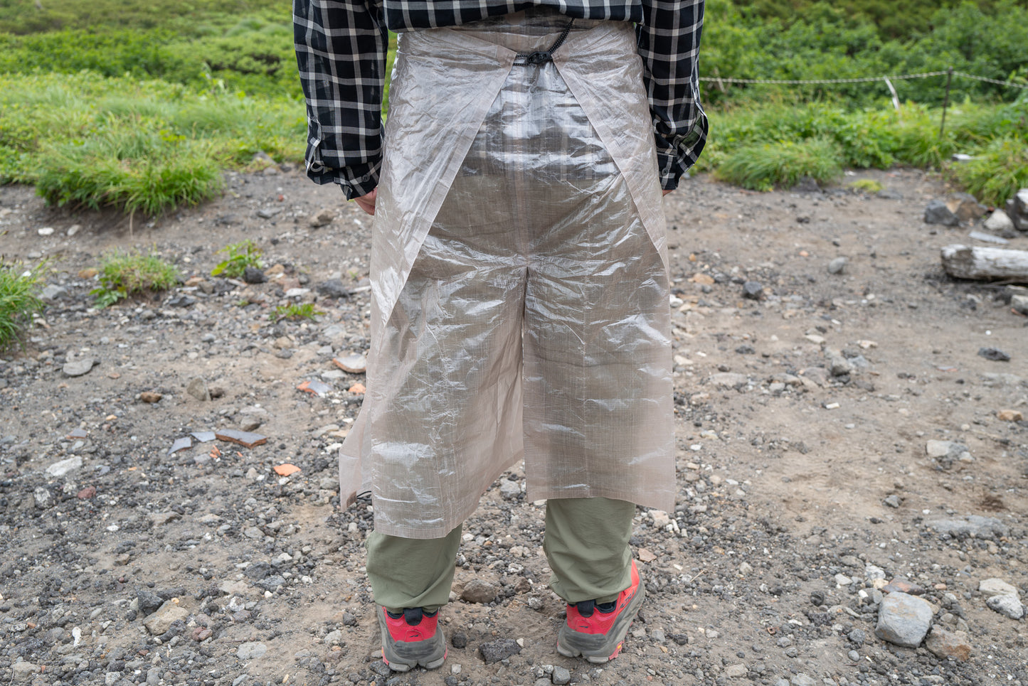 レインパンツでもレインスカートでもない、気軽に履ける超軽量【U.L. FUN Culotte]