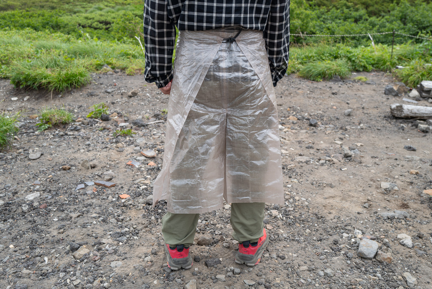 レインパンツでもレインスカートでもない、気軽に履ける超軽量【U.L. FUN Culotte]