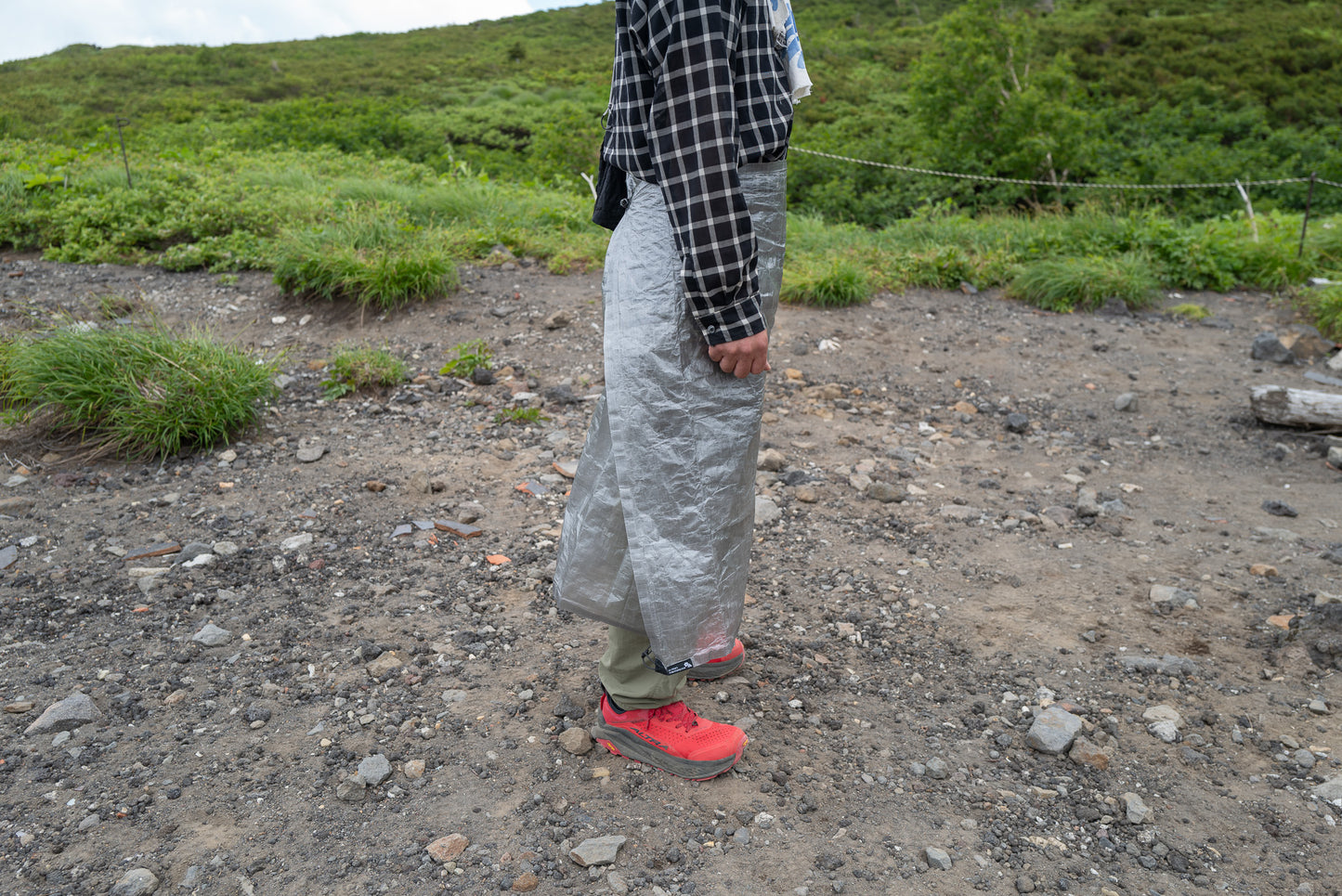 レインパンツでもレインスカートでもない、気軽に履ける超軽量【U.L. FUN Culotte]