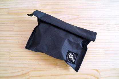 楽に持ち運べるMicro Crampon Case